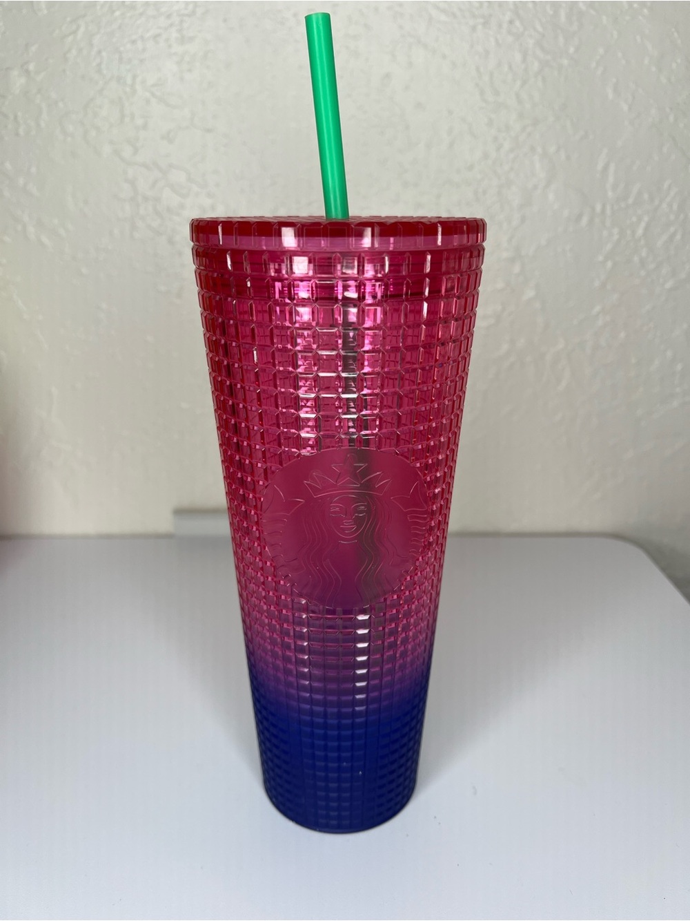 Starbucks 2022 Watermelon Gradient Grid 24oz Cold Cup